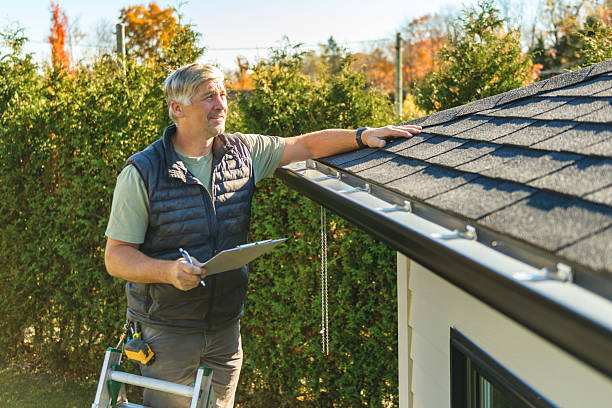 Professional Commercial Roofing technician working in Sallis, MS